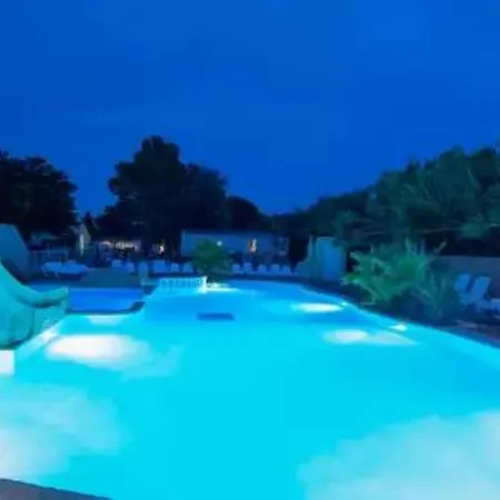 4 Etoiles - Parc Aquatique - Eebadc *
